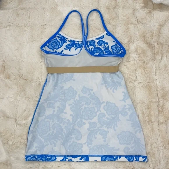 Lulu Lemon Singlet - Picture 6 of 6